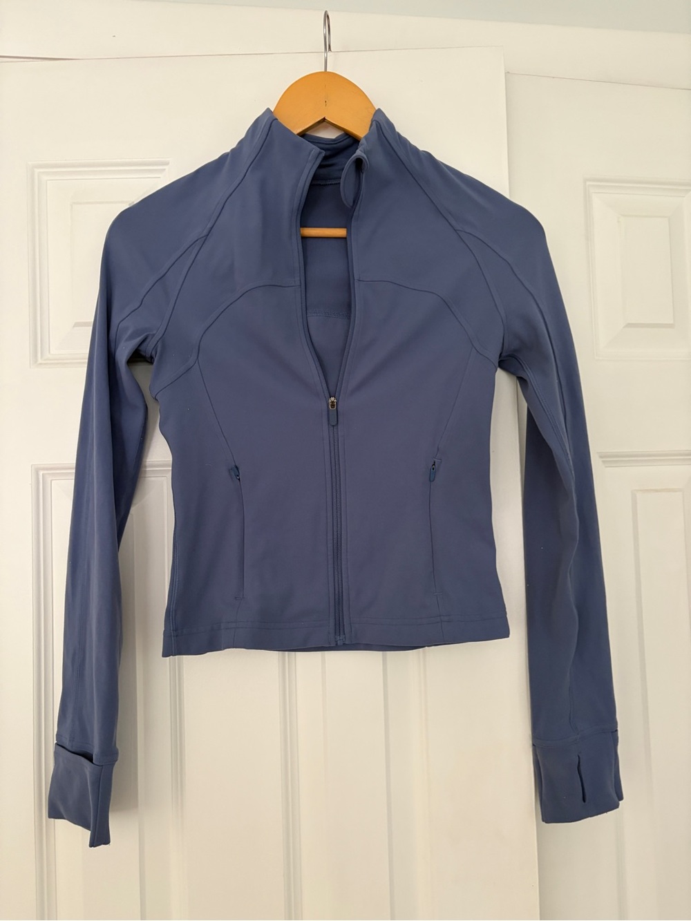 lululemon athletica cropped Define athletic jacket Nulu